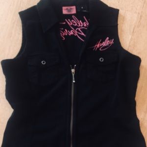 HD sleeveless vest.